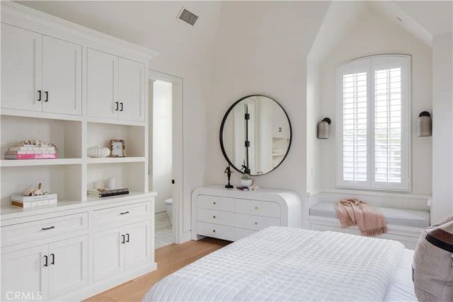 1962 Port Cardiff, Newport Beach, CA 92660