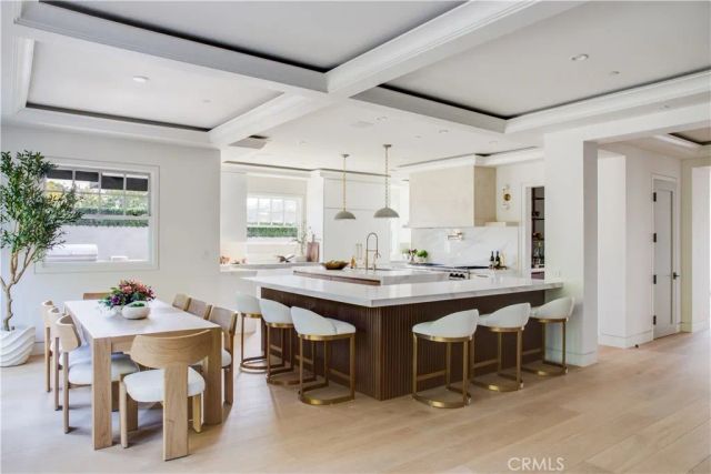 1962 Port Cardiff, Newport Beach, CA 92660