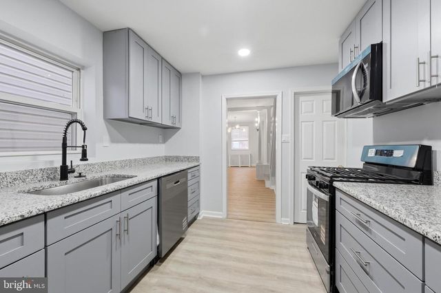 2420 FEDERAL ST, Philadelphia, PA 19146