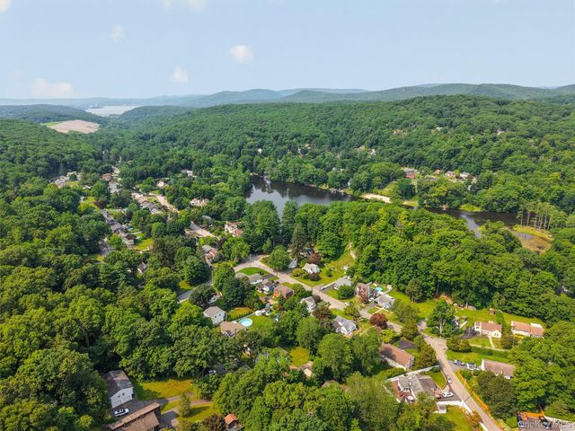 311 Sprout Brook Road, Garrison, NY 10524