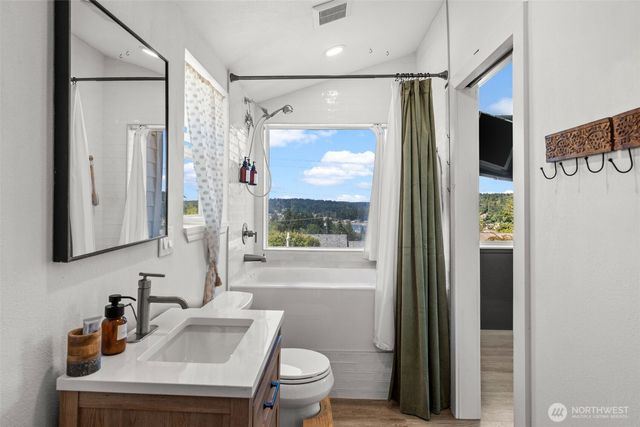 3312 Shyleen Street, Gig Harbor, WA 98335