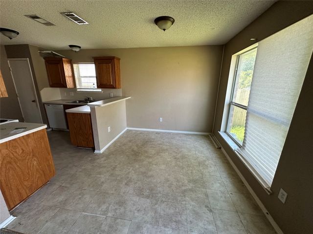 1814 Cancun Drive, Mansfield, TX 76063