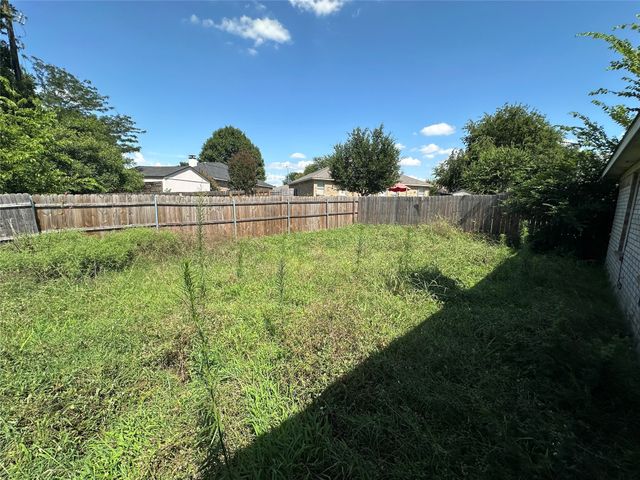 1814 Cancun Drive, Mansfield, TX 76063