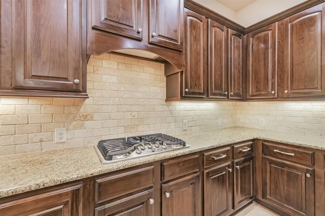 1735 Wickham Reach Drive, Spring, TX 77386