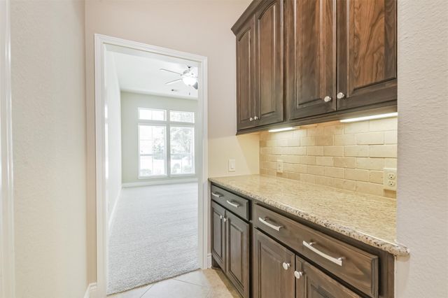 1735 Wickham Reach Drive, Spring, TX 77386