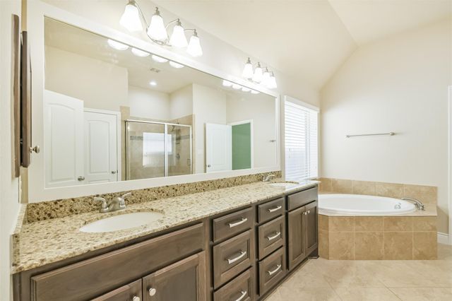 1735 Wickham Reach Drive, Spring, TX 77386