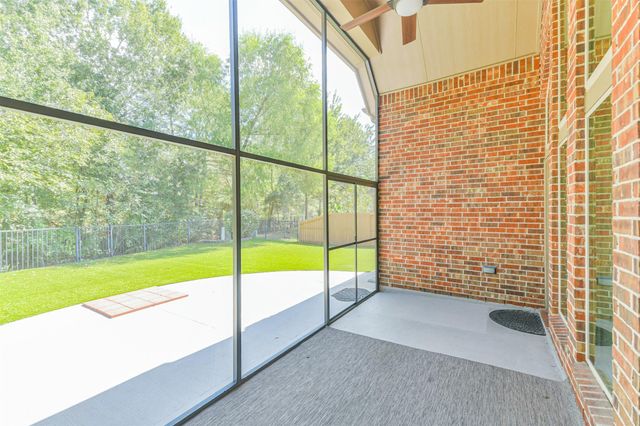 1735 Wickham Reach Drive, Spring, TX 77386