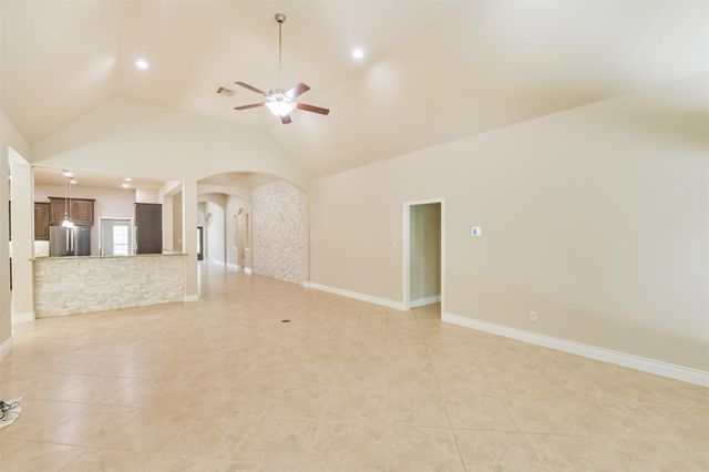 1735 Wickham Reach Drive, Spring, TX 77386