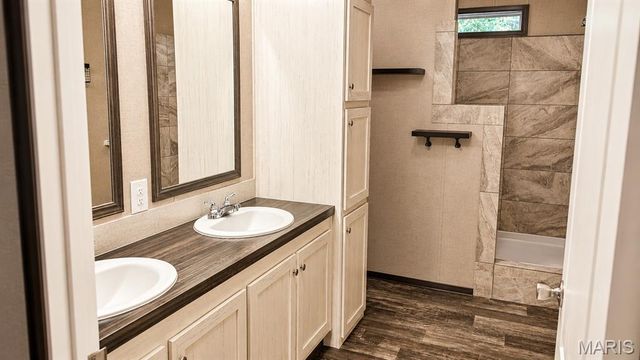 22221 Macedonia Church Road, Warrenton, MO 63383