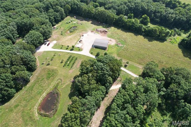 22221 Macedonia Church Road, Warrenton, MO 63383