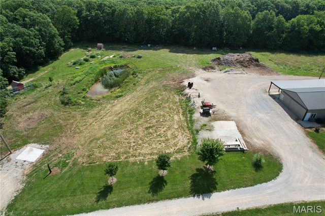 22221 Macedonia Church Road, Warrenton, MO 63383