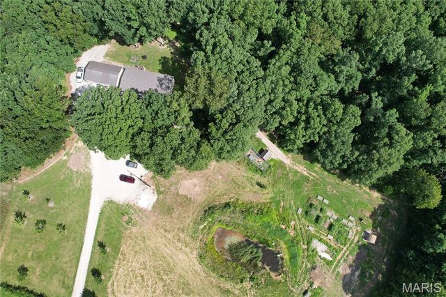 22221 Macedonia Church Road, Warrenton, MO 63383