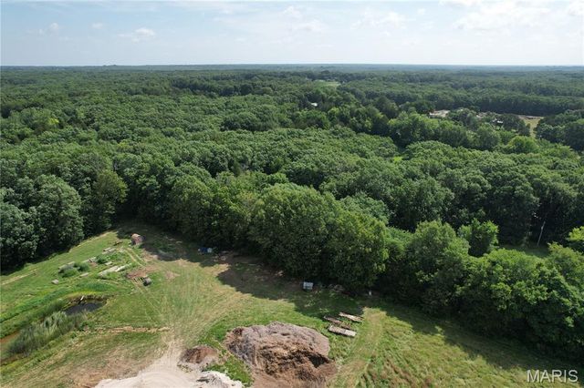 22221 Macedonia Church Road, Warrenton, MO 63383