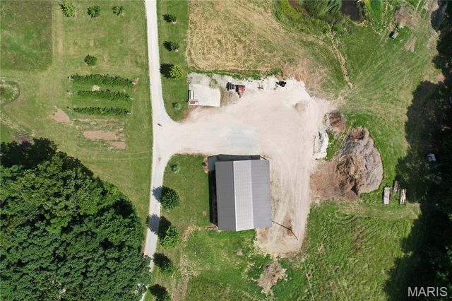 22221 Macedonia Church Road, Warrenton, MO 63383