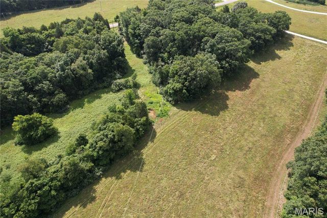 22221 Macedonia Church Road, Warrenton, MO 63383