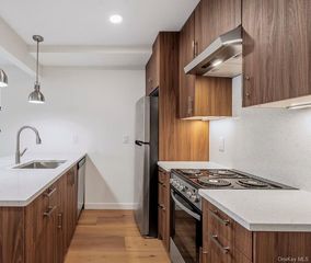 62-47 60th Street 2, Ridgewood, NY 11385
