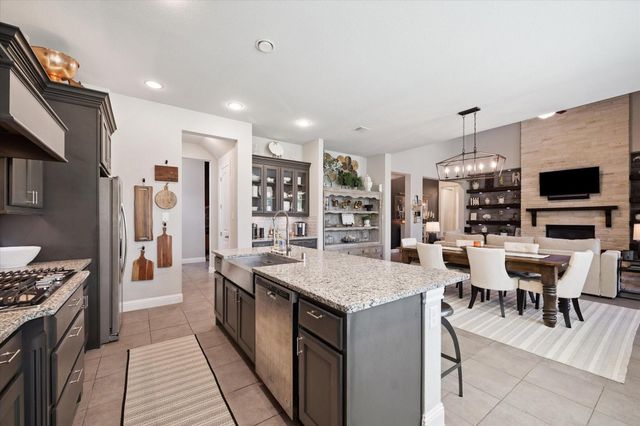 7415 Tudor Heights Lane, Spring, TX 77379