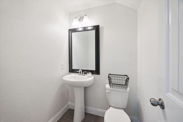 7415 Tudor Heights Lane, Spring, TX 77379