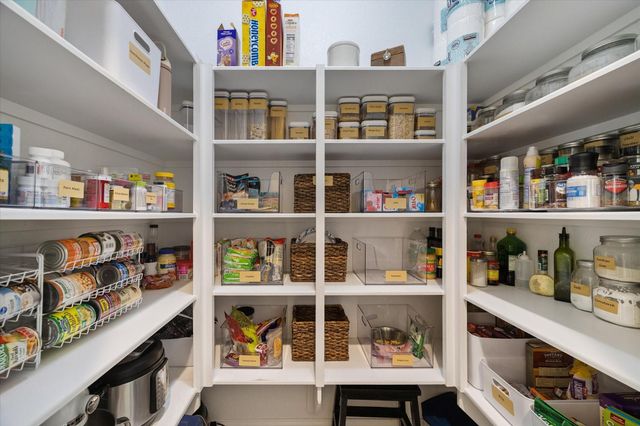 7415 Tudor Heights Lane, Spring, TX 77379