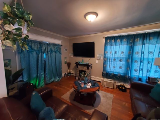 164 Edgewood Street, Hartford, CT 06112