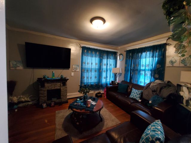 164 Edgewood Street, Hartford, CT 06112