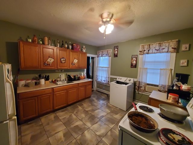 164 Edgewood Street, Hartford, CT 06112