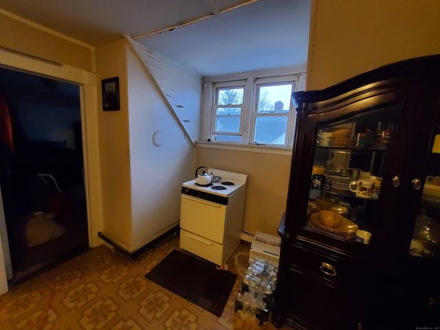 164 Edgewood Street, Hartford, CT 06112