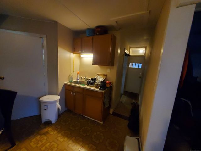 164 Edgewood Street, Hartford, CT 06112