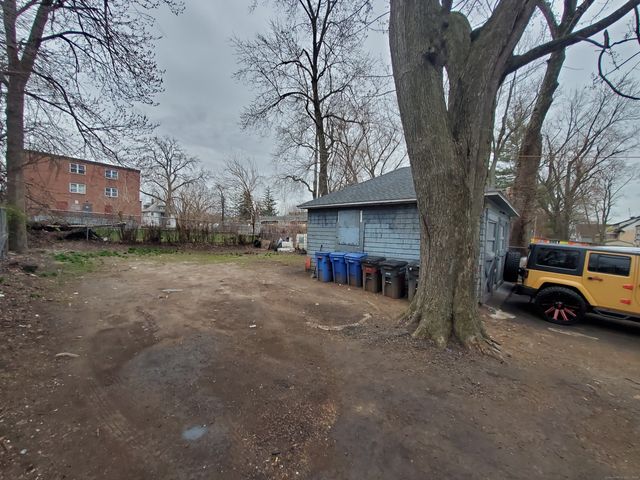 164 Edgewood Street, Hartford, CT 06112