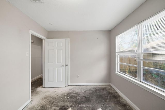 710 Canary Circle, Pasadena, TX 77502