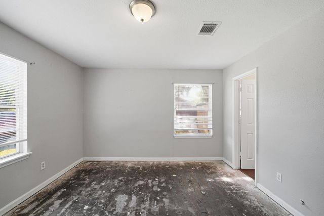 710 Canary Circle, Pasadena, TX 77502