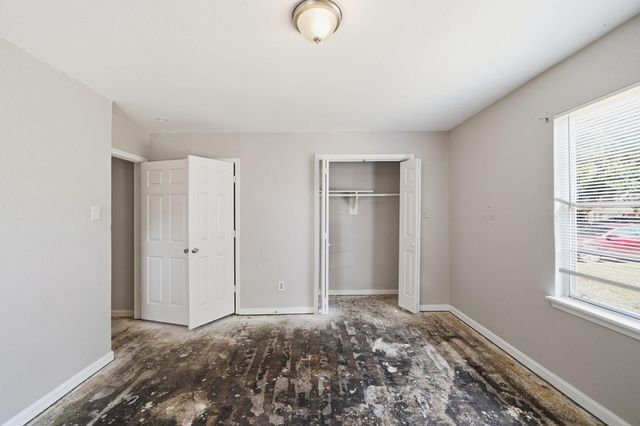 710 Canary Circle, Pasadena, TX 77502