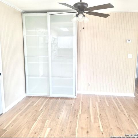 6811 Spring Manor, San Antonio, TX 78249