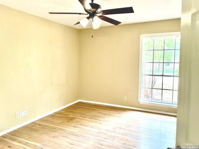 6811 Spring Manor, San Antonio, TX 78249