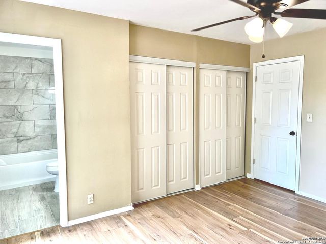 6811 Spring Manor, San Antonio, TX 78249