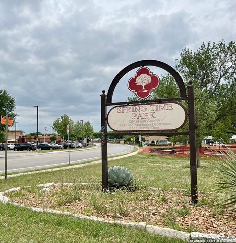 6811 Spring Manor, San Antonio, TX 78249
