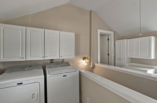 61 Myrtle Ave, Wakefield, MA 01880