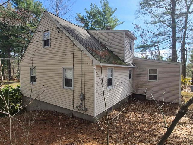 9 Moe Street, Nashua, NH 03062