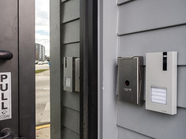 5528 W Gettysburg Street 1, Chicago, IL 60630