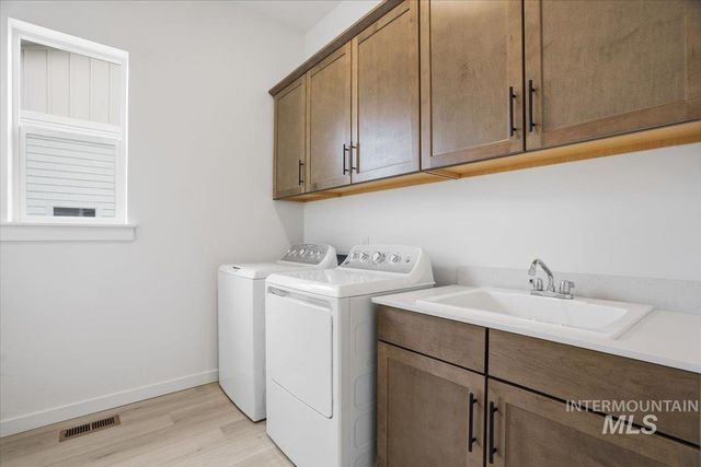 2309 N Ice Fire Ave, Star, ID 83669