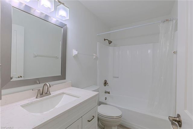 2722 SW 54th TER C, Cape Coral, FL 33914