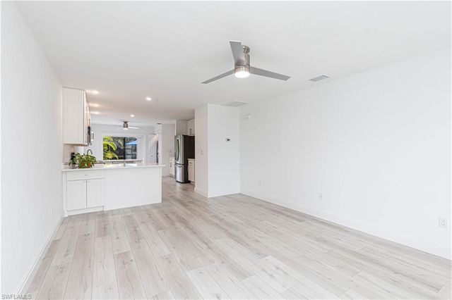 2722 SW 54th TER C, Cape Coral, FL 33914