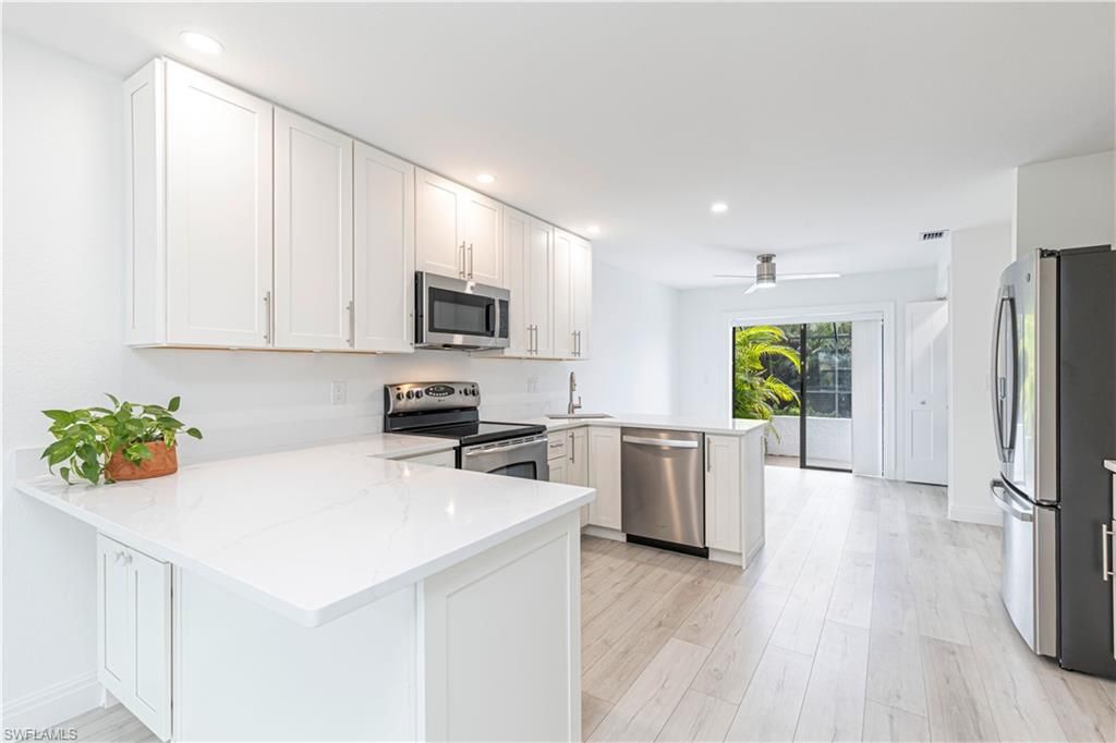 2722 SW 54th TER C, Cape Coral, FL 33914