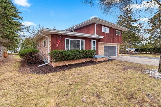 1320 SHEBOYGAN STREET, Oshkosh, WI 54904