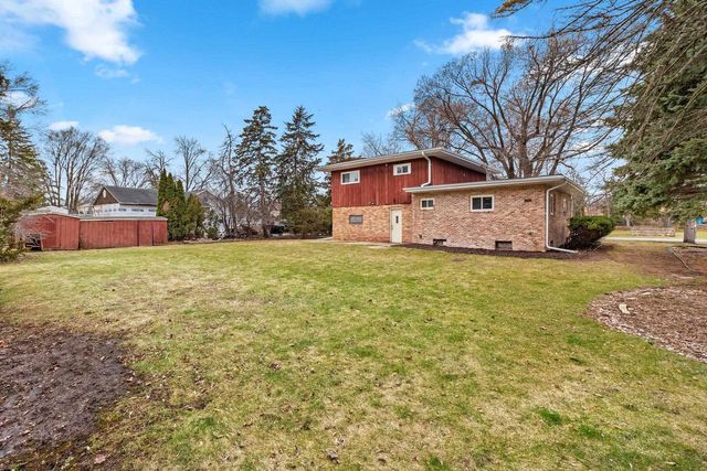 1320 SHEBOYGAN STREET, Oshkosh, WI 54904