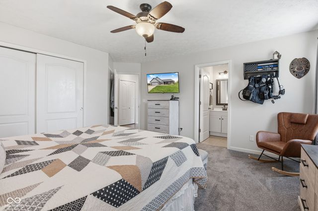 2309 Eagle Brook Drive, Shelbyville, IN 46176