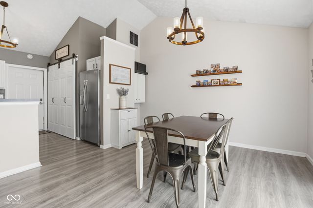 2309 Eagle Brook Drive, Shelbyville, IN 46176