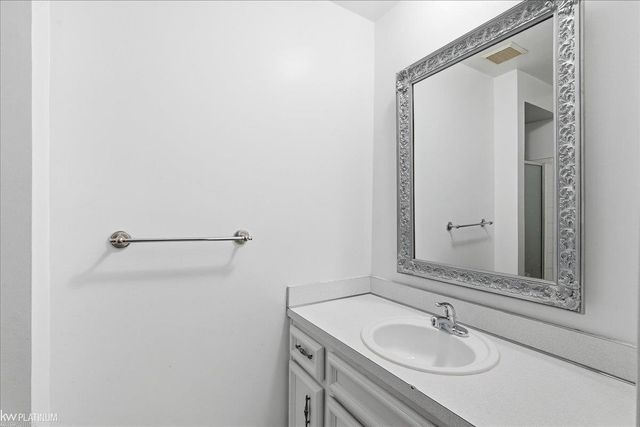 39335 Waldorf Drive, Clinton Twp, MI 48038