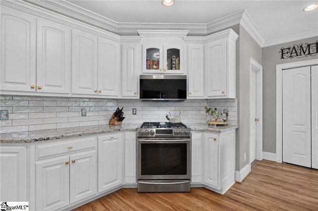 107 Rivendell Drive, Anderson, SC 29621