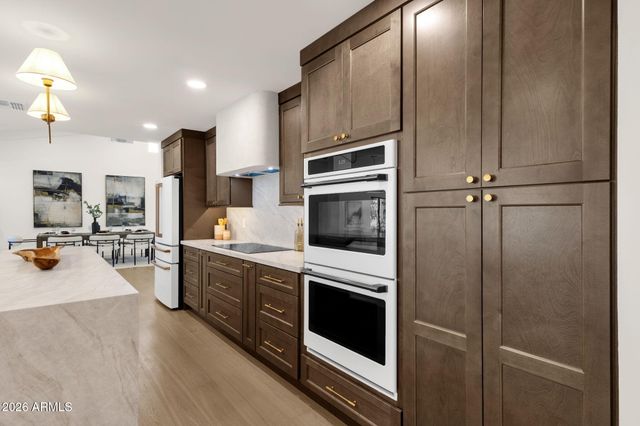 12210 N 76TH Place, Scottsdale, AZ 85260